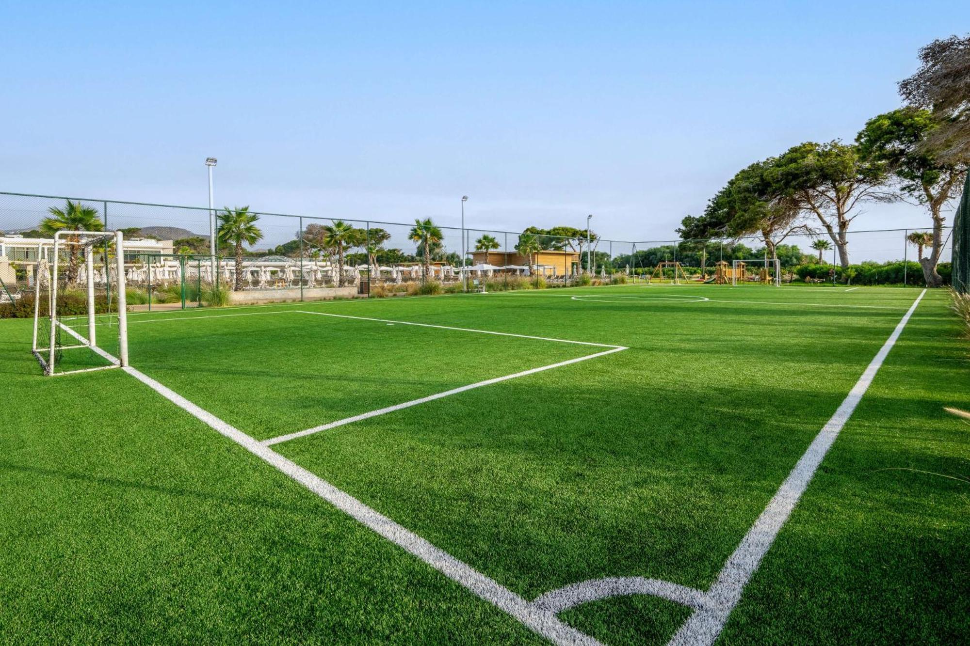 Radisson Blu Resort Al Hoceïma Kültér fotó The training ground