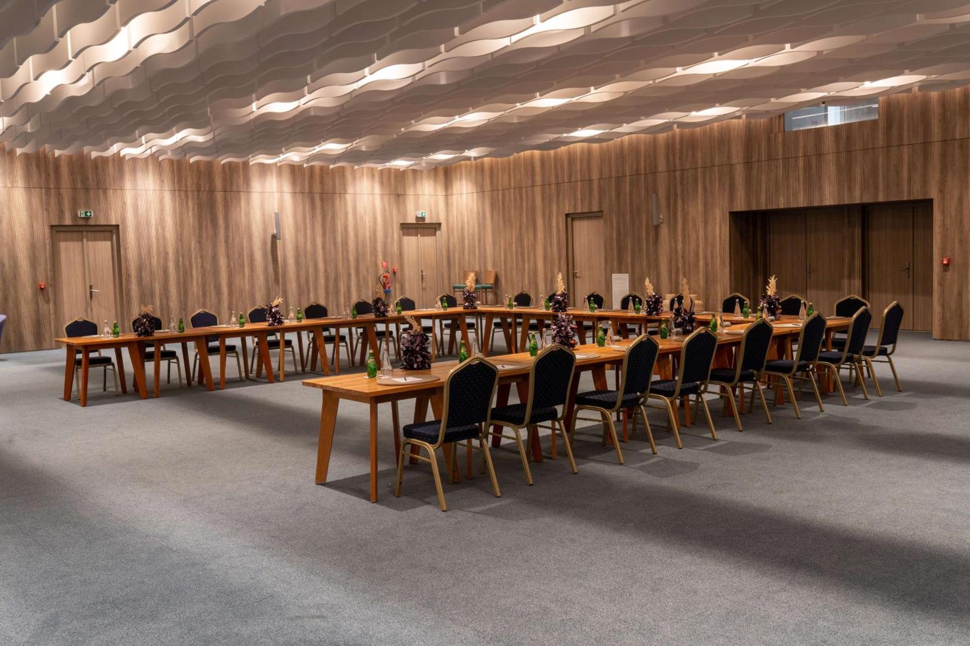 Radisson Blu Resort Al Hoceïma Kültér fotó The conference room of the German Bundestag