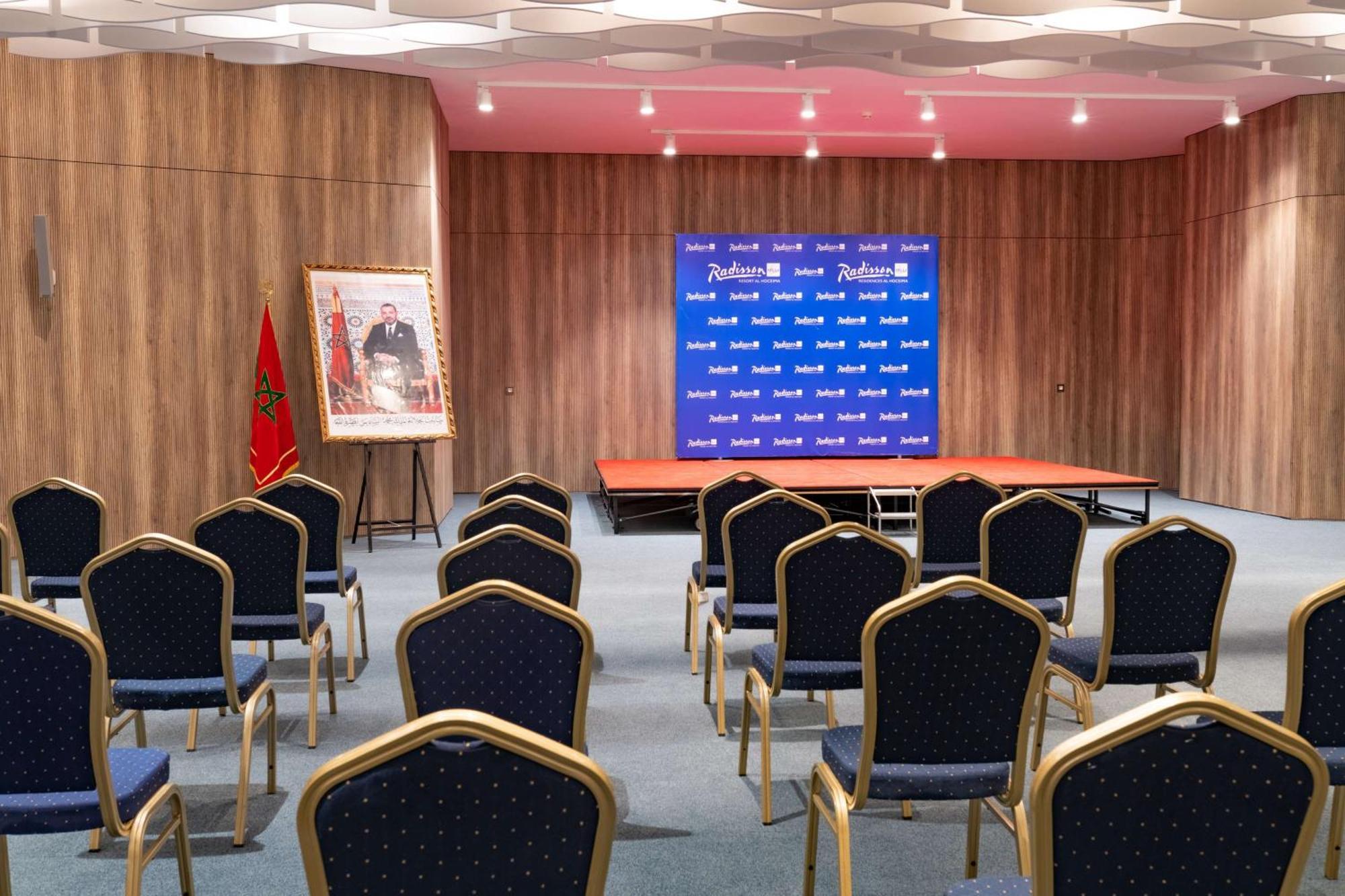 Radisson Blu Resort Al Hoceïma Kültér fotó The press conference room of the Moroccan parliament